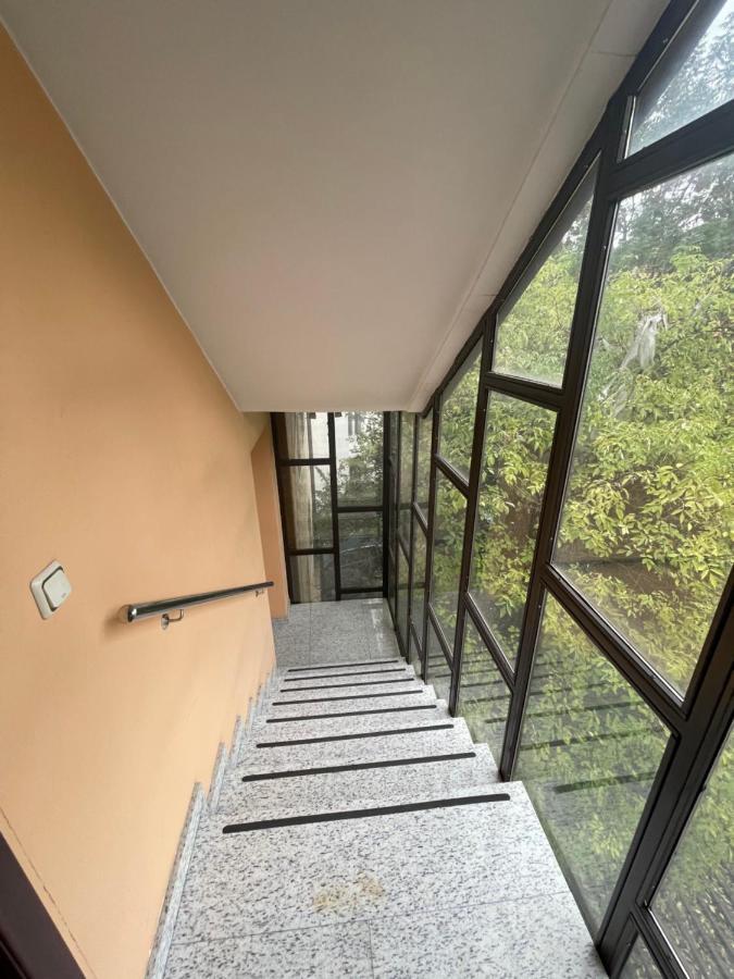 Casa Gialla Free Parking Сараєво Екстер'єр фото
